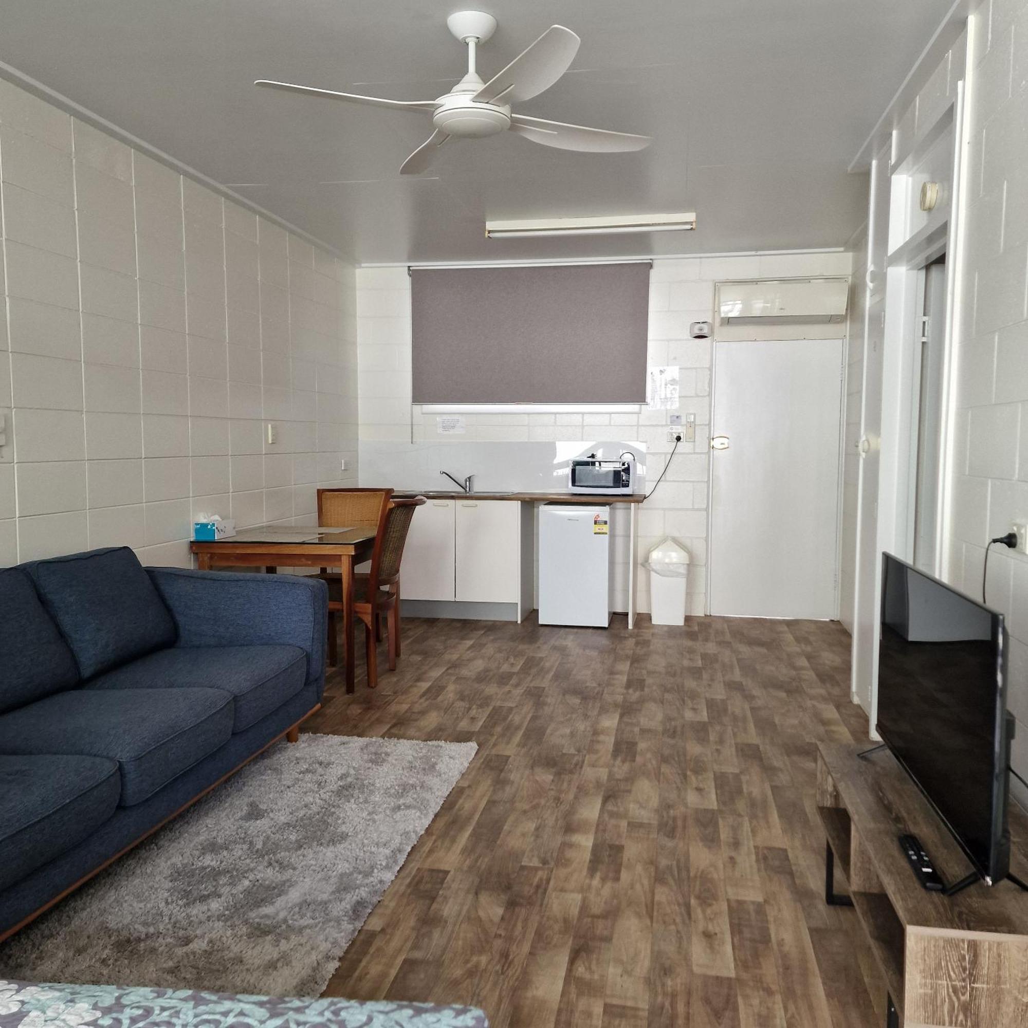 A1 Inn The City A1 Car Rentals Cairns Exterior foto